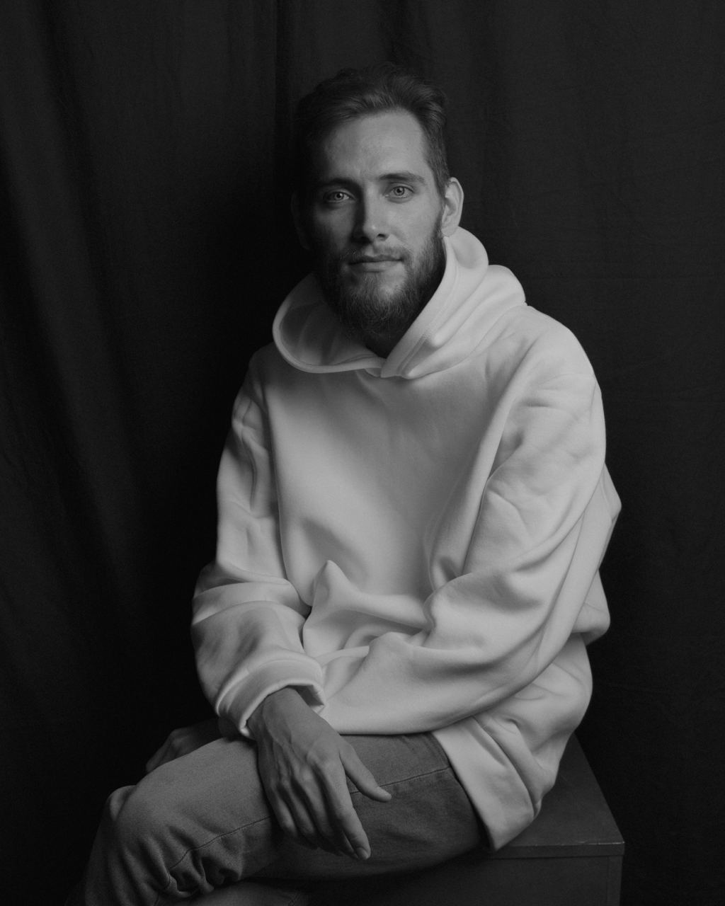 Адам Арутюнов